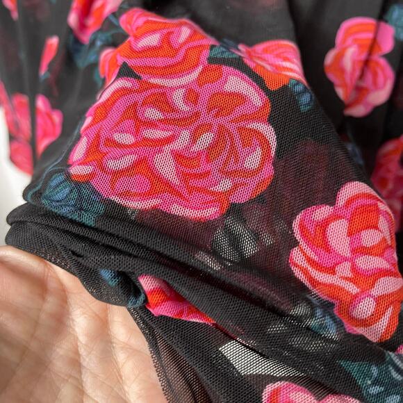 Matilda Jane shirt blouse top women's XL pink and red roses on black stretchy - Picture 5 of 16